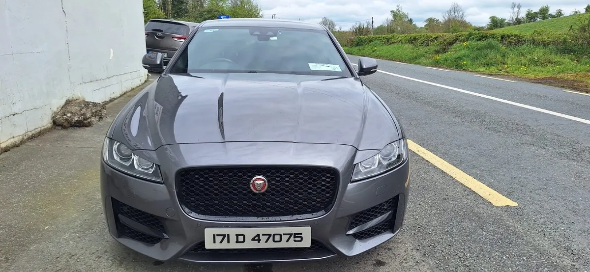 Jaguar XF 2017 - Image 4
