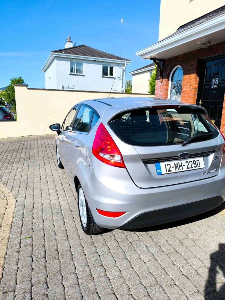 2012 Ford Fiesta 1.25 Petrol Titanium model - Image 3