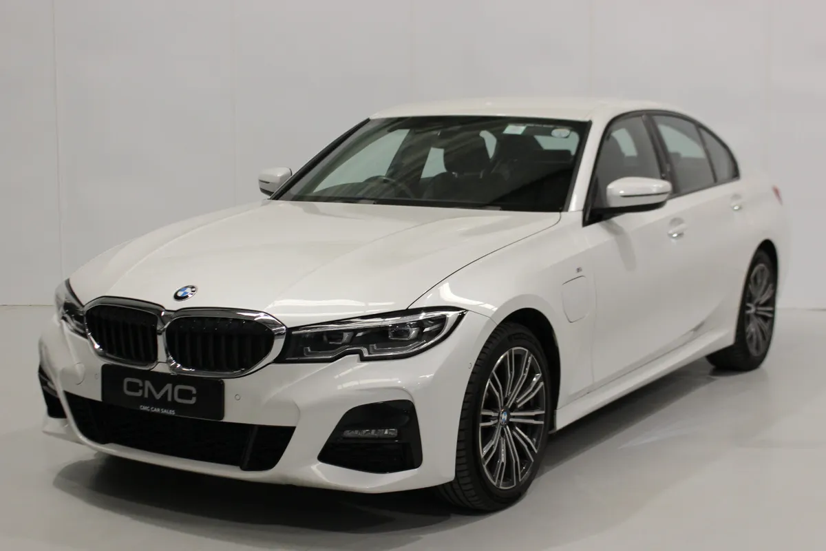 G20 330E M SPORT - Low kms - Image 3