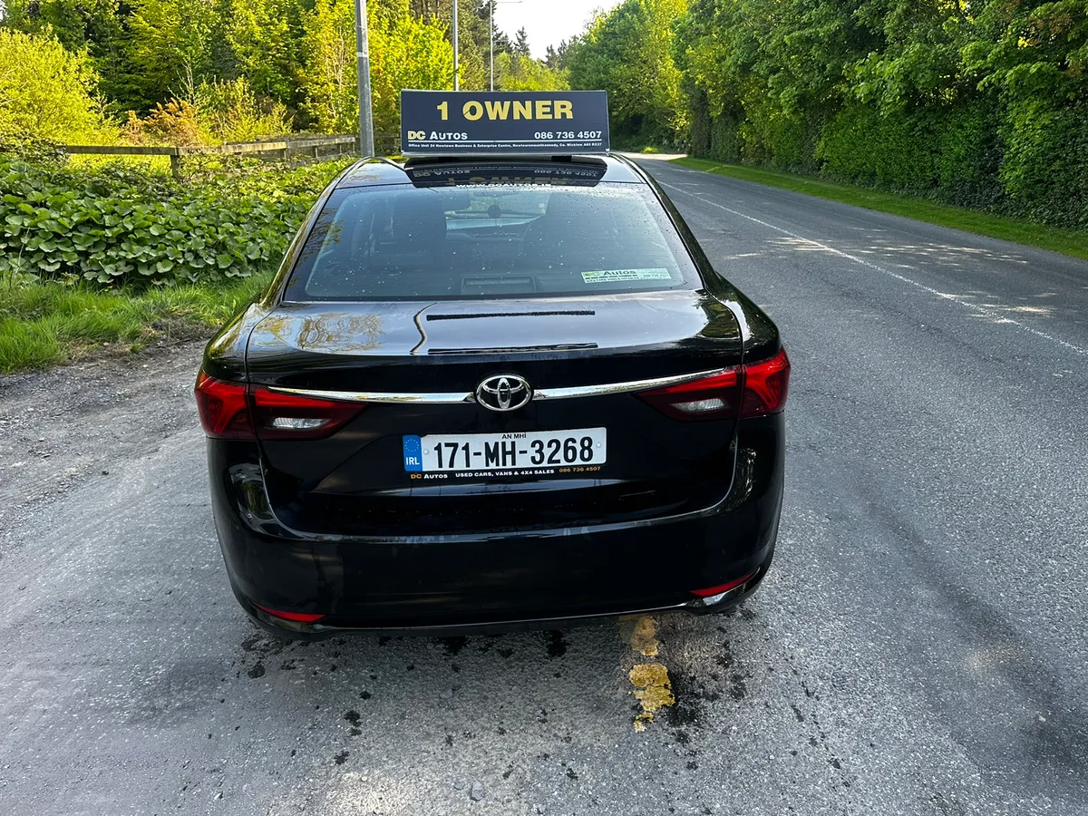 17 TOYOTA AVENSIS LUNA DIESEL - Image 2