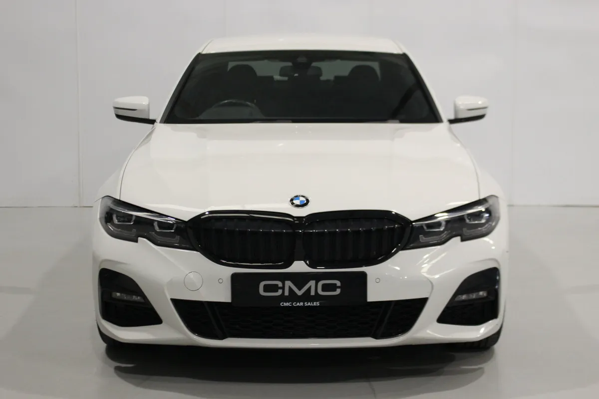 2021 BMW 3-Series 330E M Sport - High Spec - Image 2