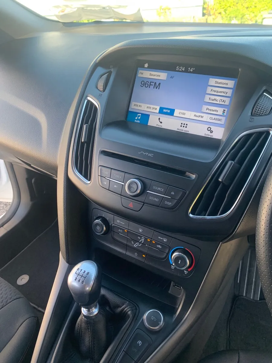 Ford Focus 2017 - Image 3