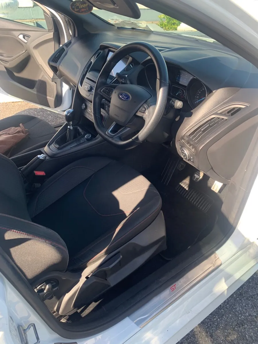 Ford Focus 2017 - Image 4