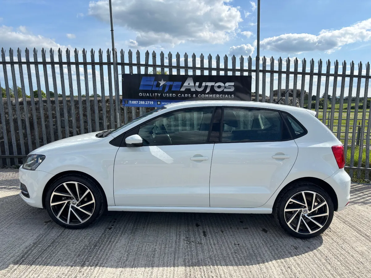 Volkswagen Polo TSI DSG Comfortline 2014 - Image 2