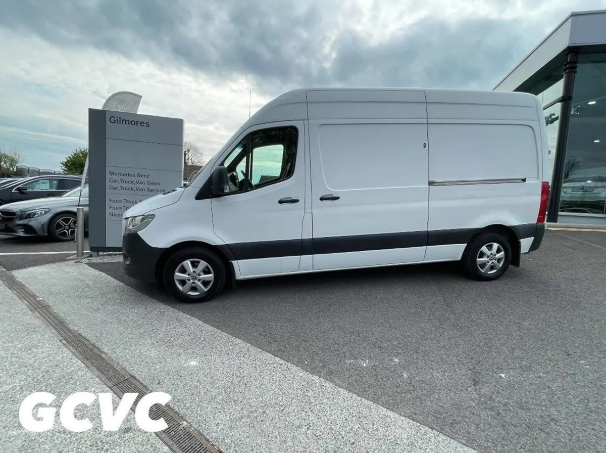 Mercedes-Benz Sprinter 214 MWB High Roof Automatic - Image 2