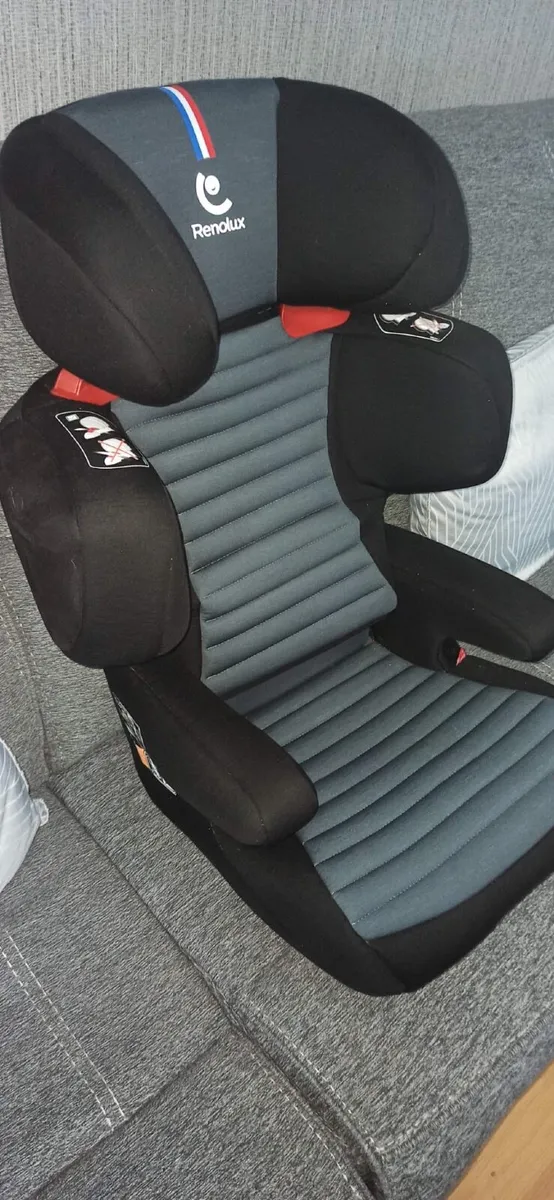 Car seat - Image 1