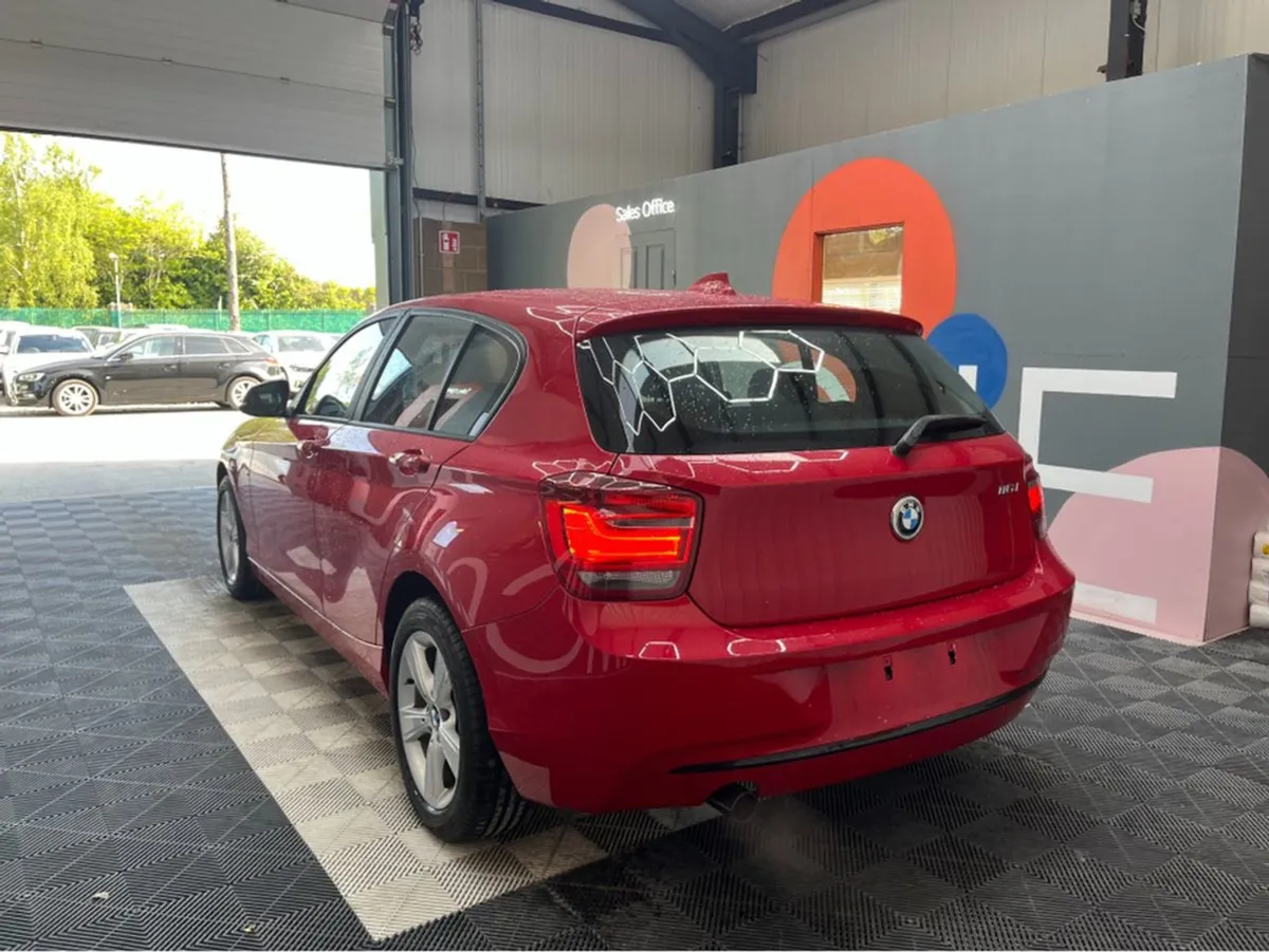 BMW 1 Series BMW 1 Series Automatic 116I Sport / - Image 4