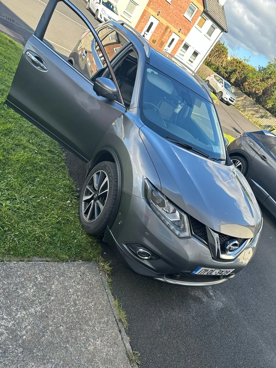 Nissan X-trail - Image 1