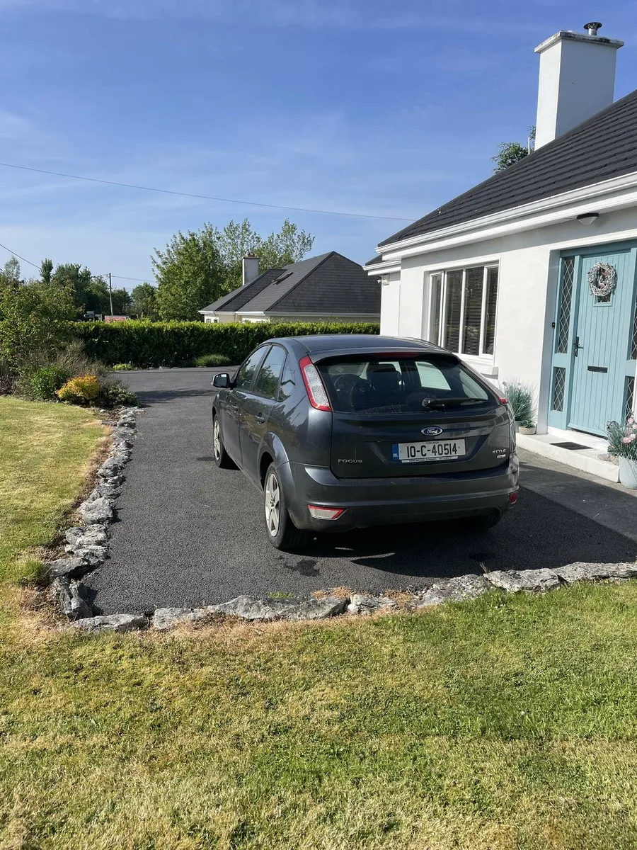 Ford Focus - Image 2