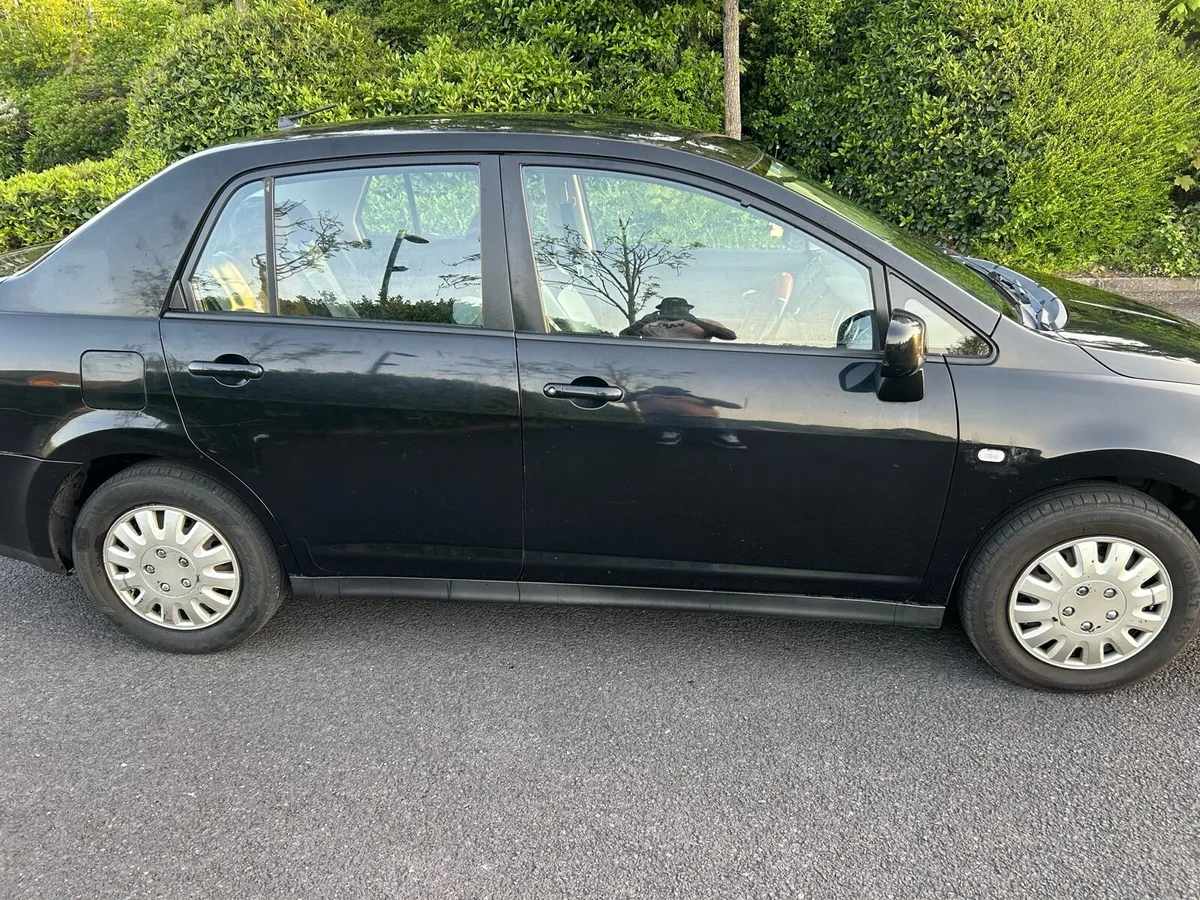 Nissan Tiida 2007 - Image 2