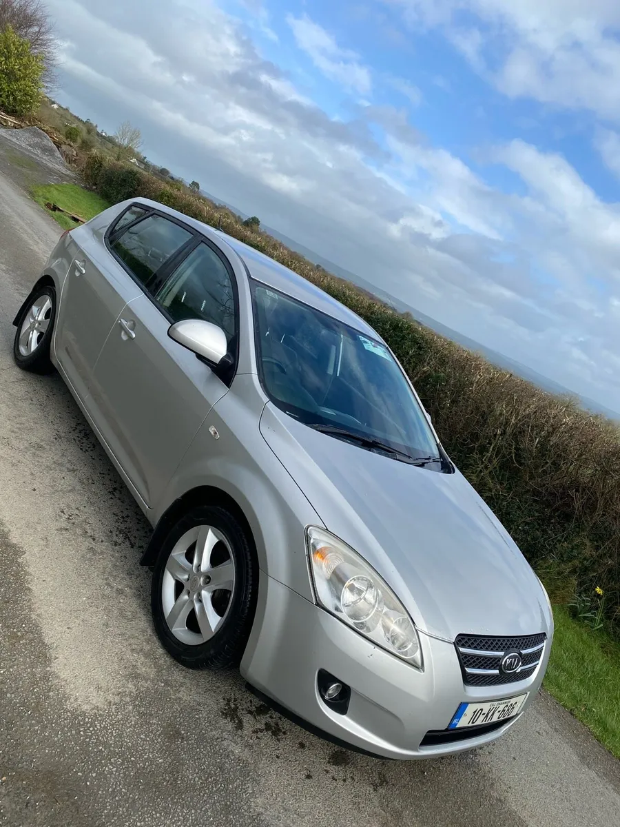 Kia ceed 1.5 tdci - Image 1