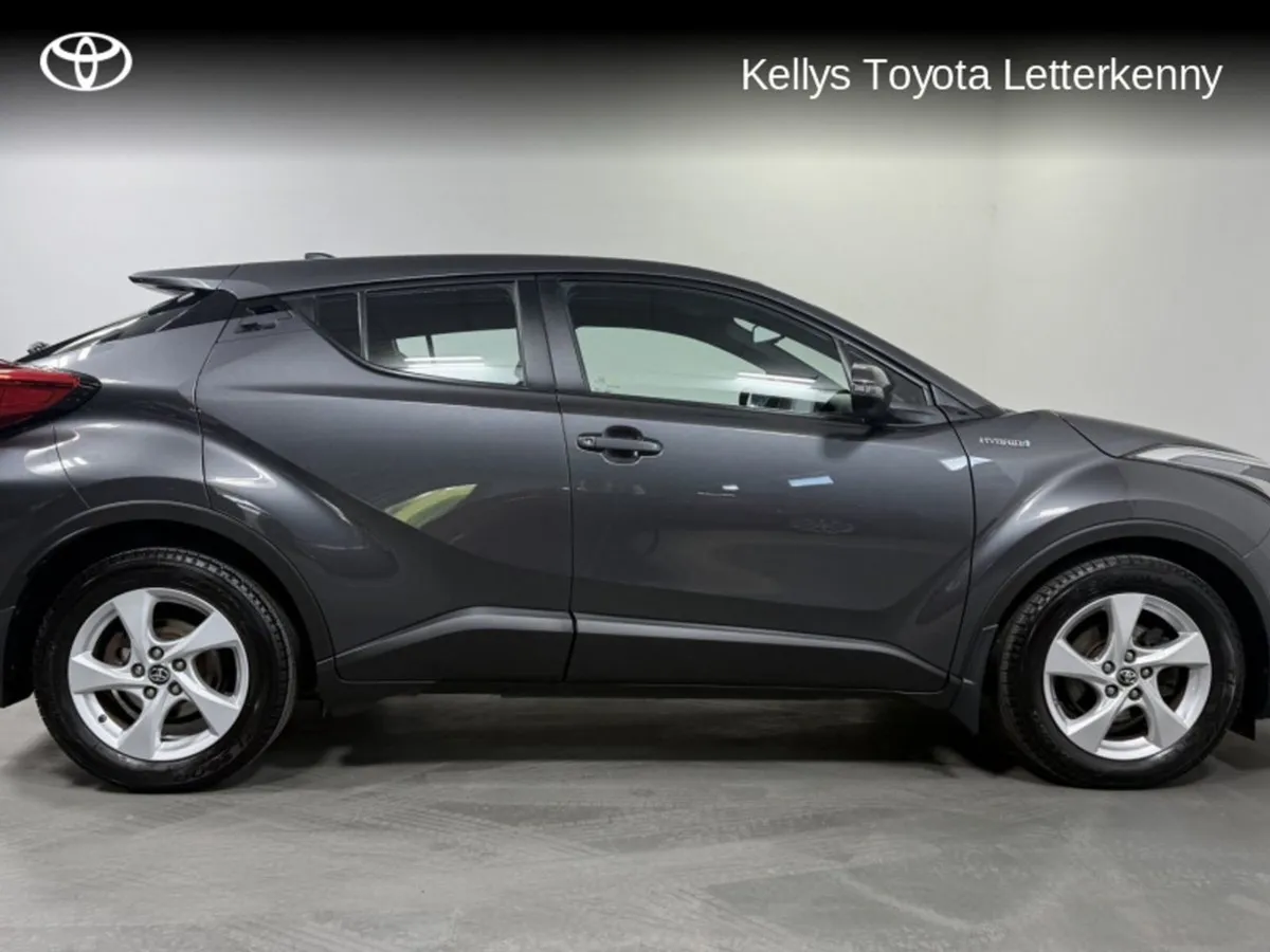 Toyota C-HR C-hr Hybrid Luna  13 - Image 3