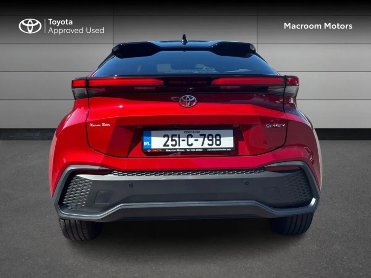 Toyota C-HR 2.0 Litre - Image 4