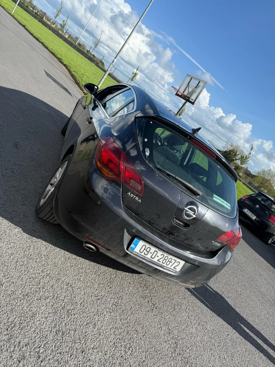Opel Astra 1.6 SRI - Image 3