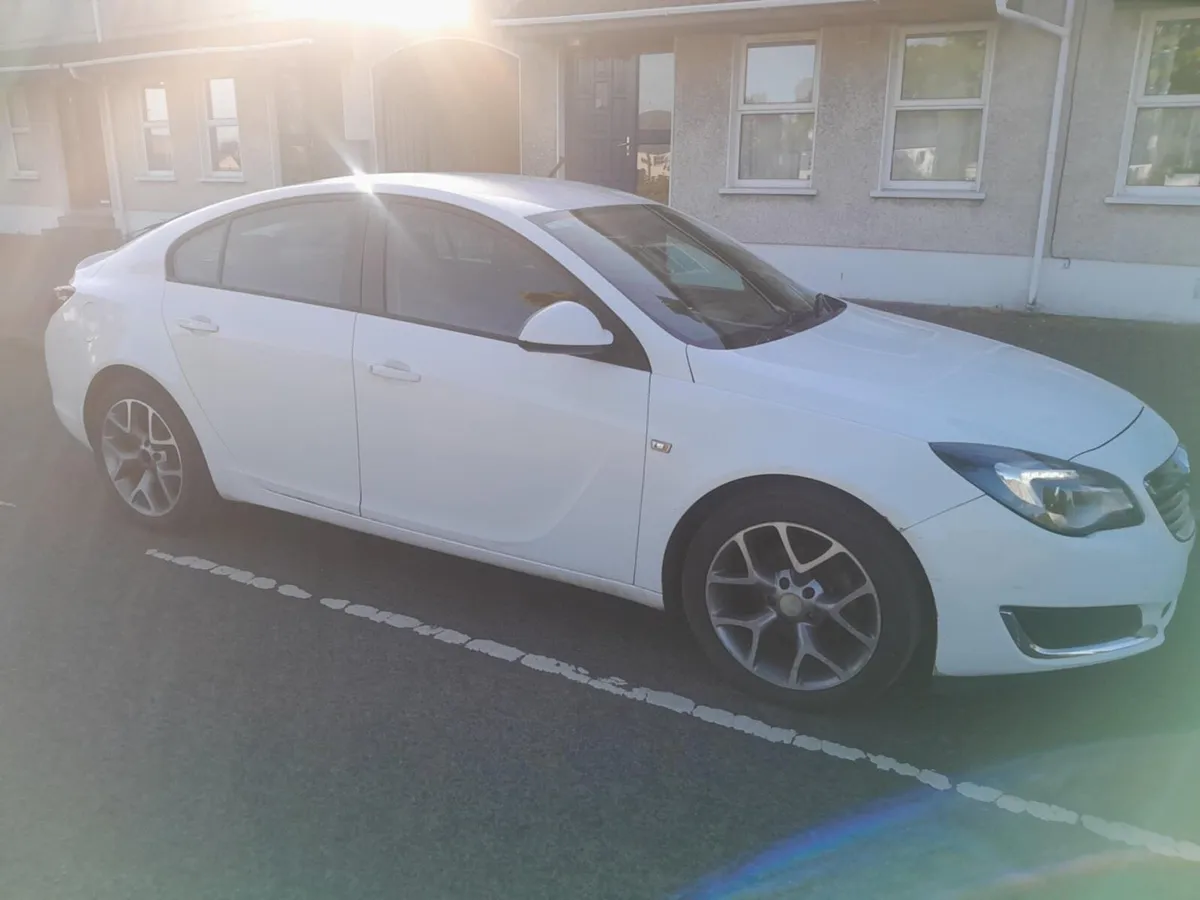 142 Opel Insignia 2.0Diesel NCT 11,25 Tax 11,25 - Image 3