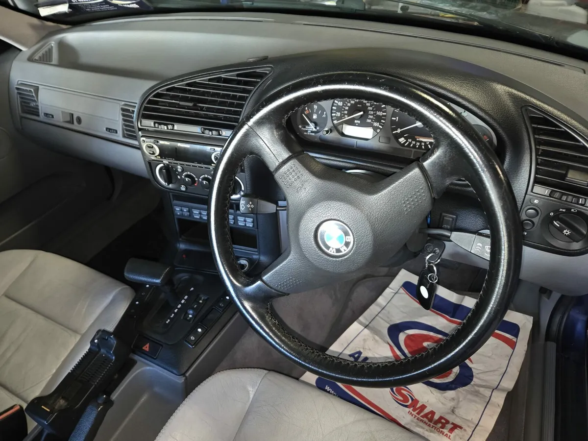 Car - Image 1