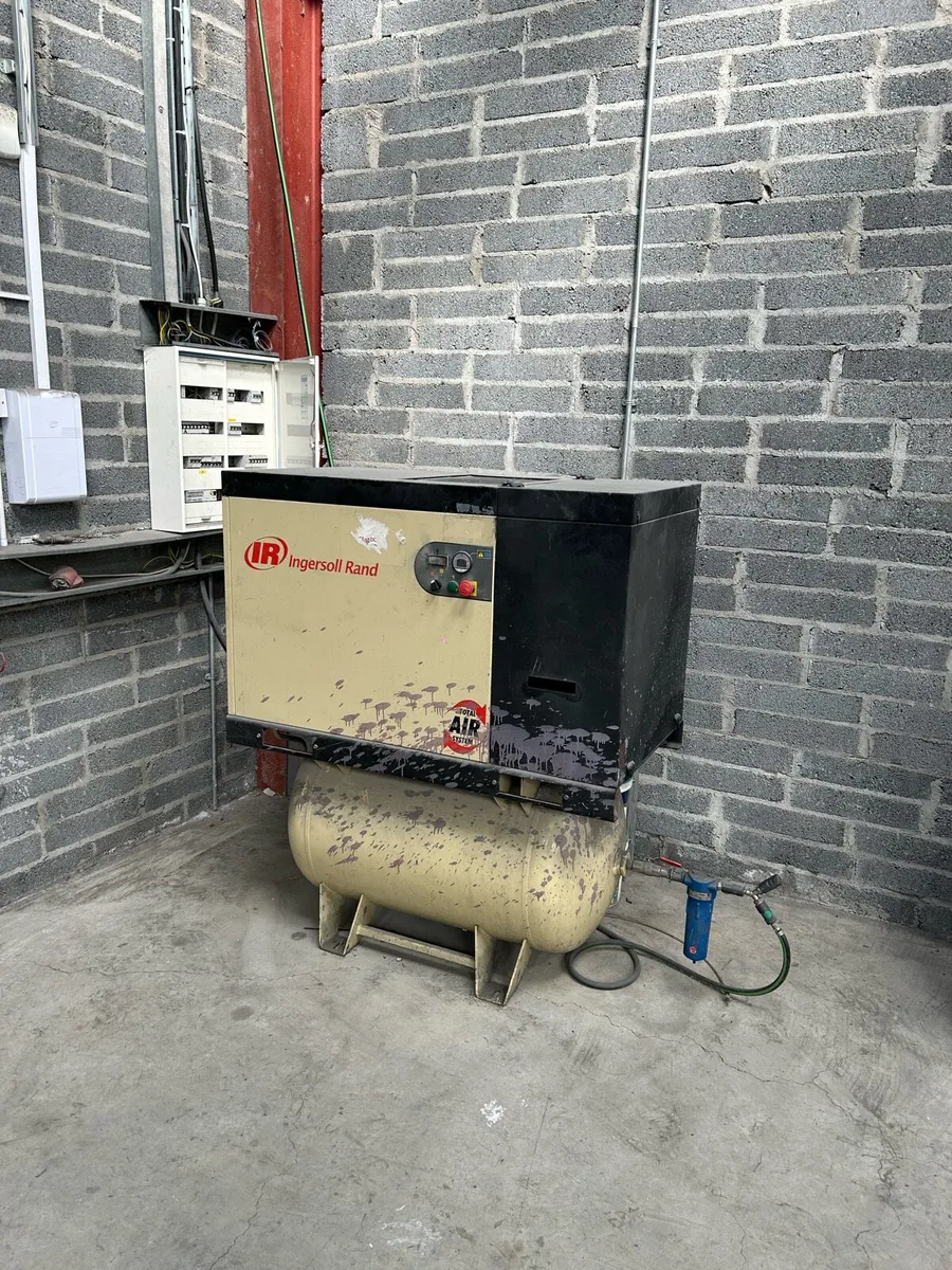 Ingersoll Rand Air Compressor - Image 1