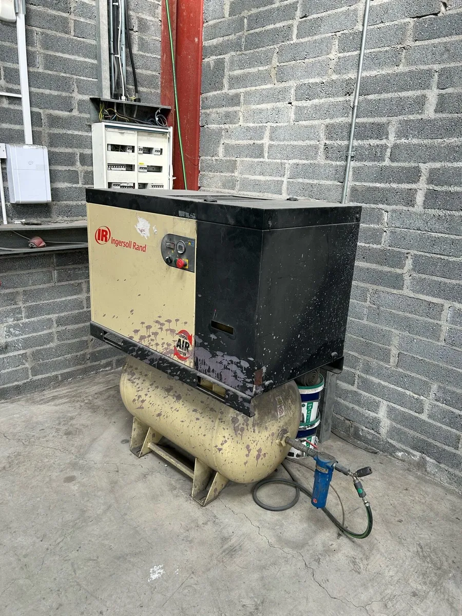 Ingersoll Rand Air Compressor - Image 3