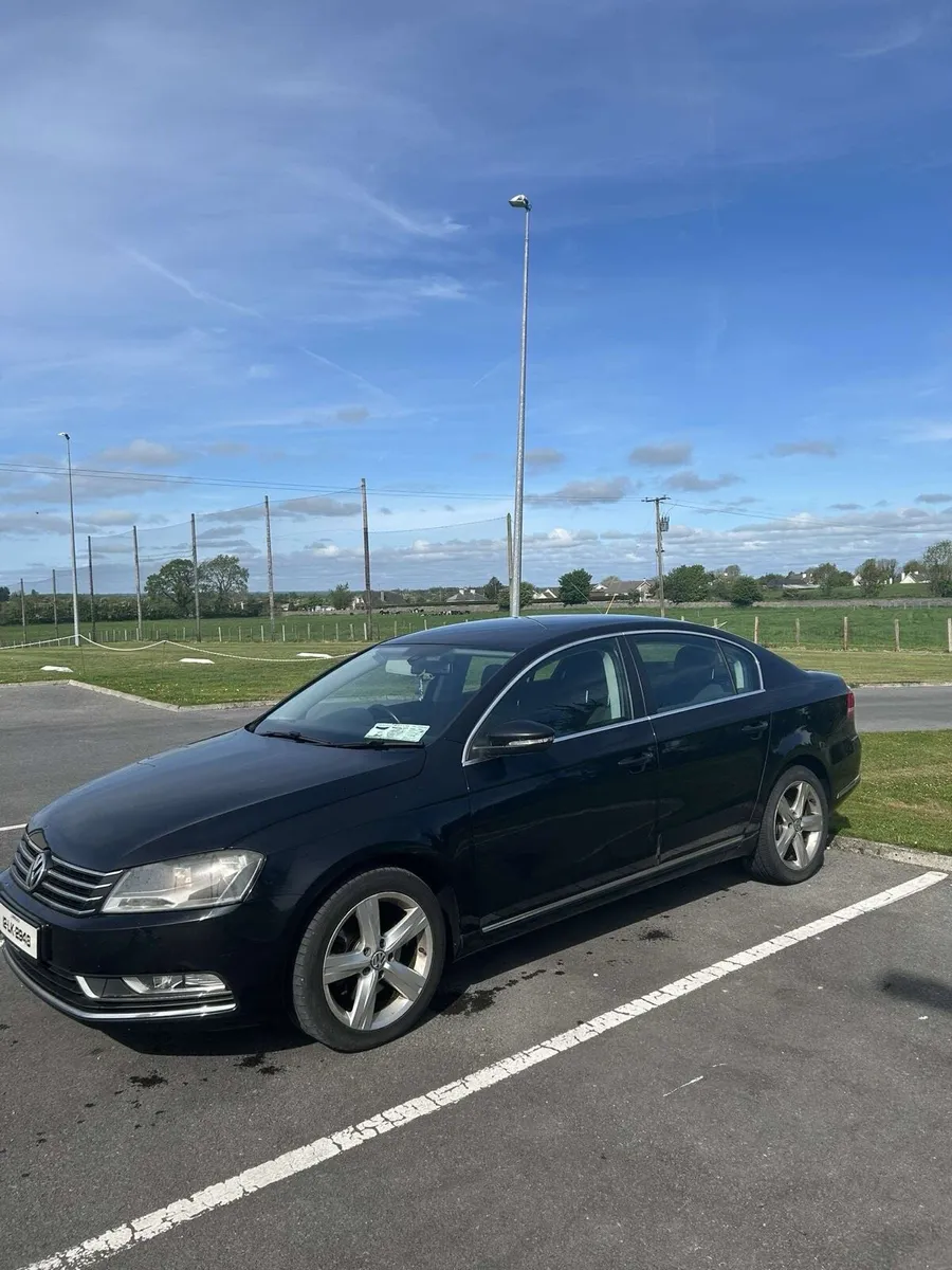 2012 Passat - Image 2