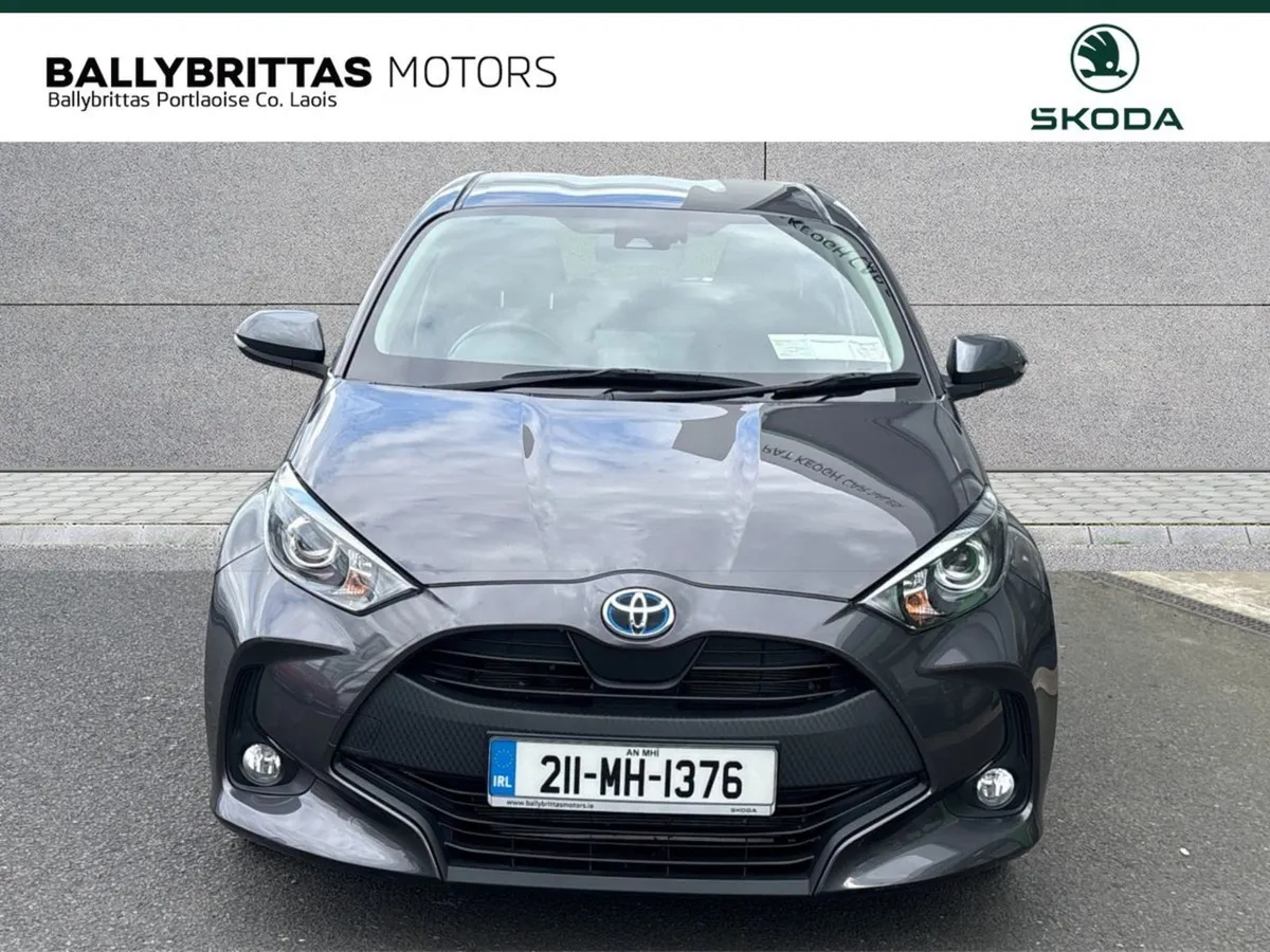 Toyota Yaris 1.5 Hybrid 5Dr Luna - Image 3