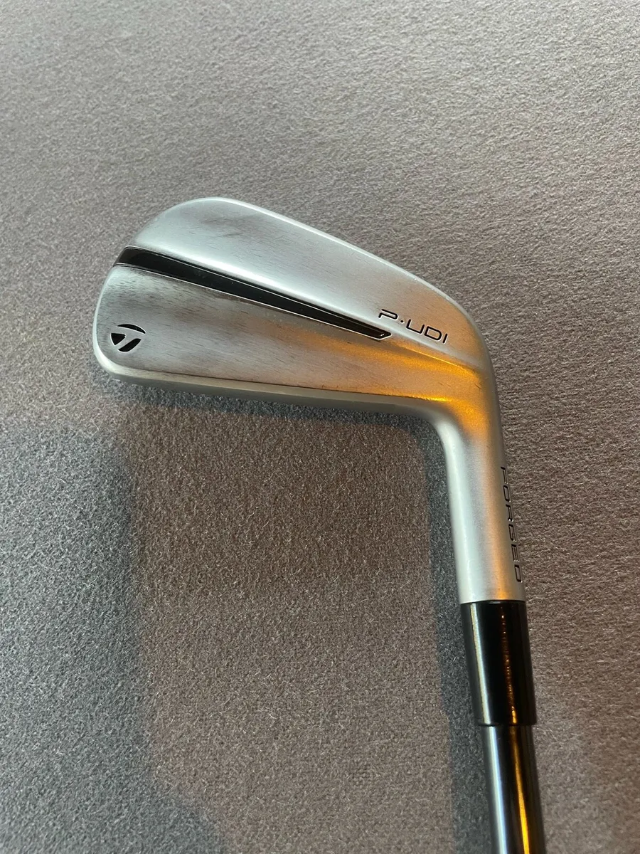 Taylormade 2 Iron - Image 1