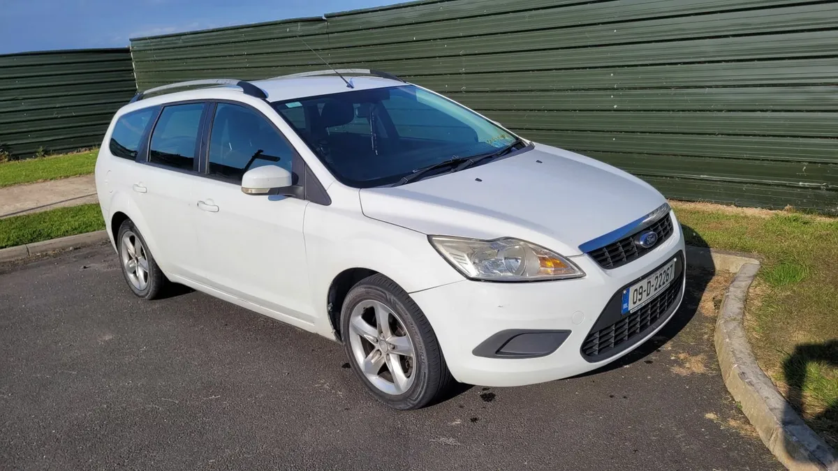 Ford Focus 2009 DIESEL  NCT !!! - Image 1