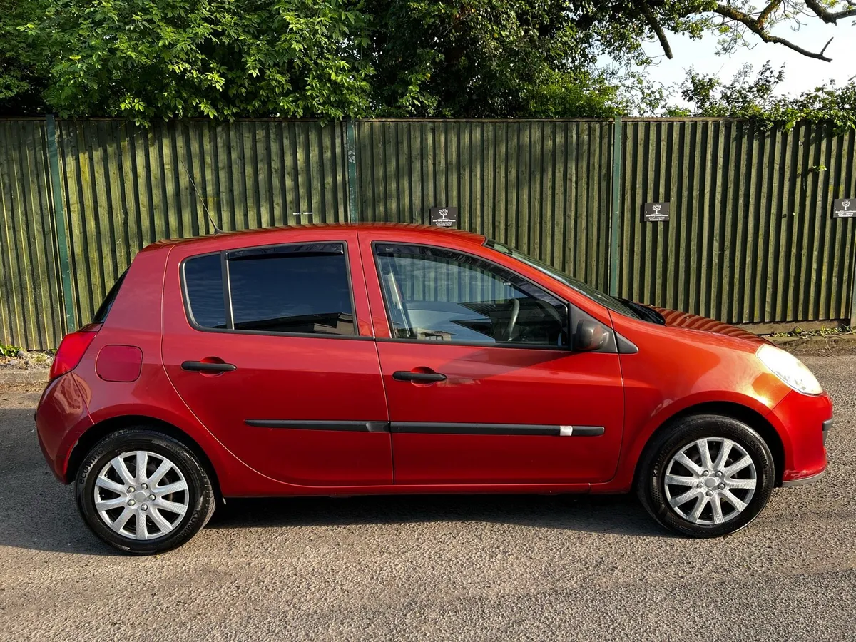 Renault Clio 3 1.2 - Image 2