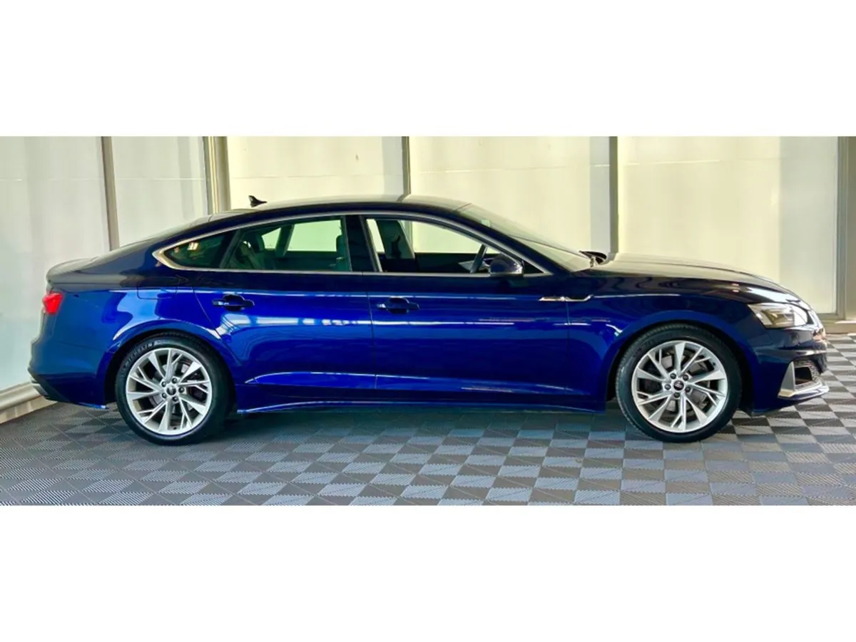 Audi A5 Sport 35 TDI Mhev S-A - Image 4