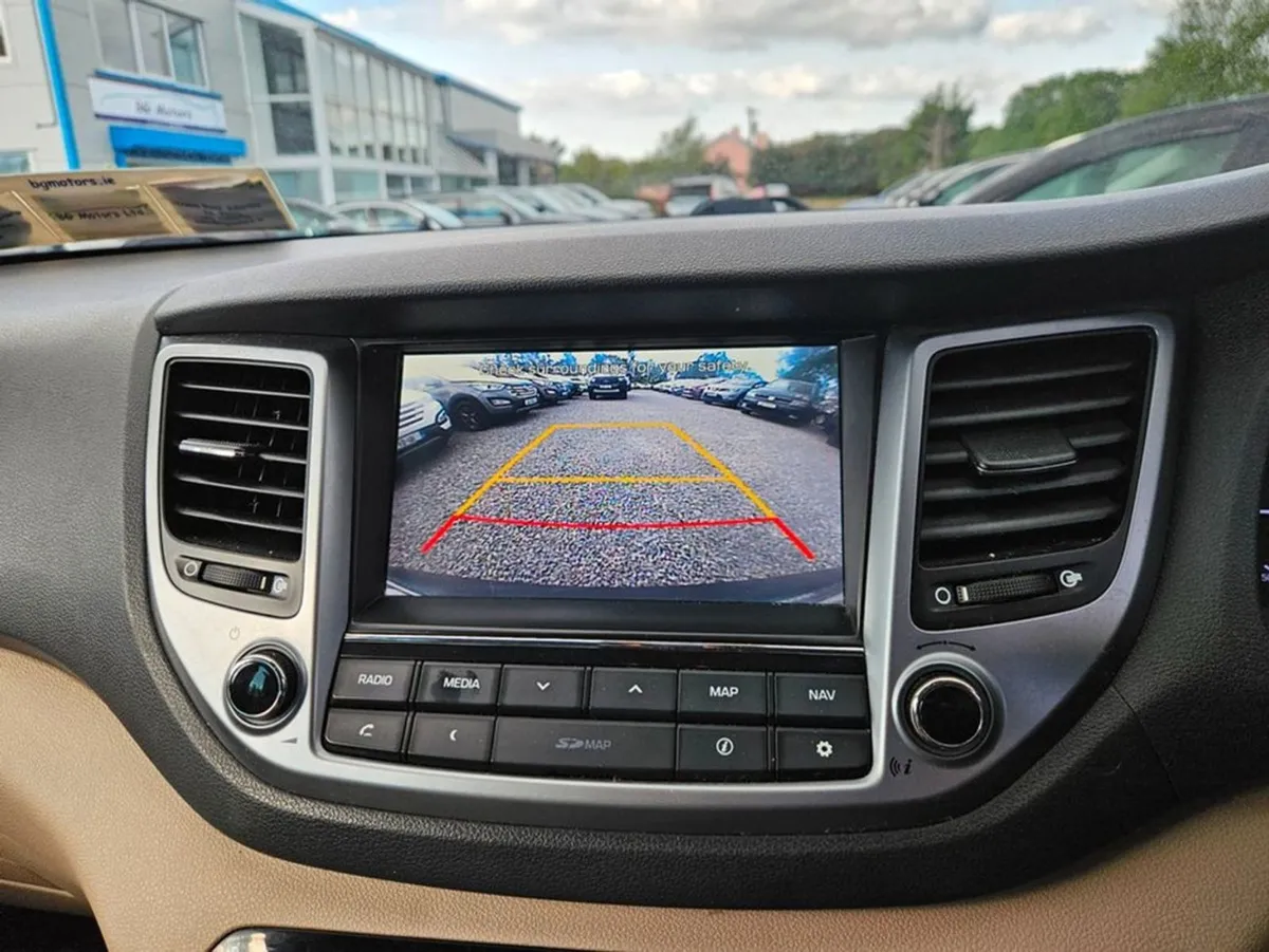 Hyundai Tucson Executive 5DR - Image 4