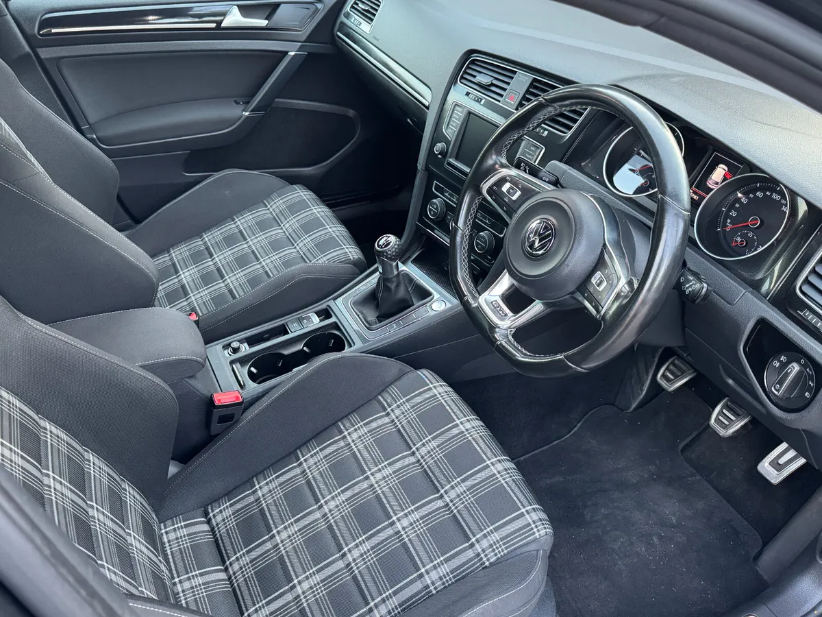 2017 VW Golf GTD 2.0 TDI 184BHP - Image 2