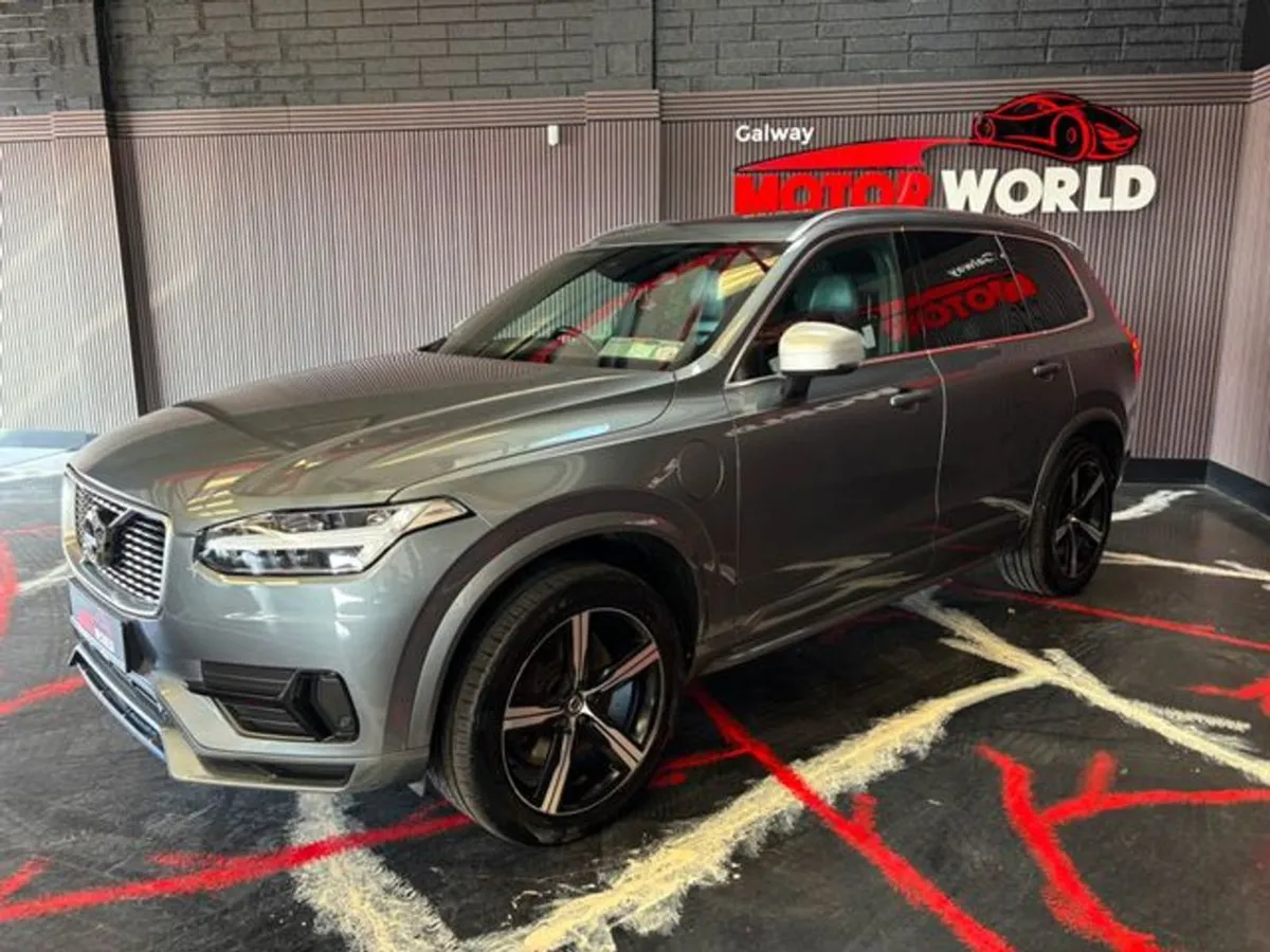 Volvo XC90 T8 R Design PRO AWD Phev 5DR Auto - Image 3