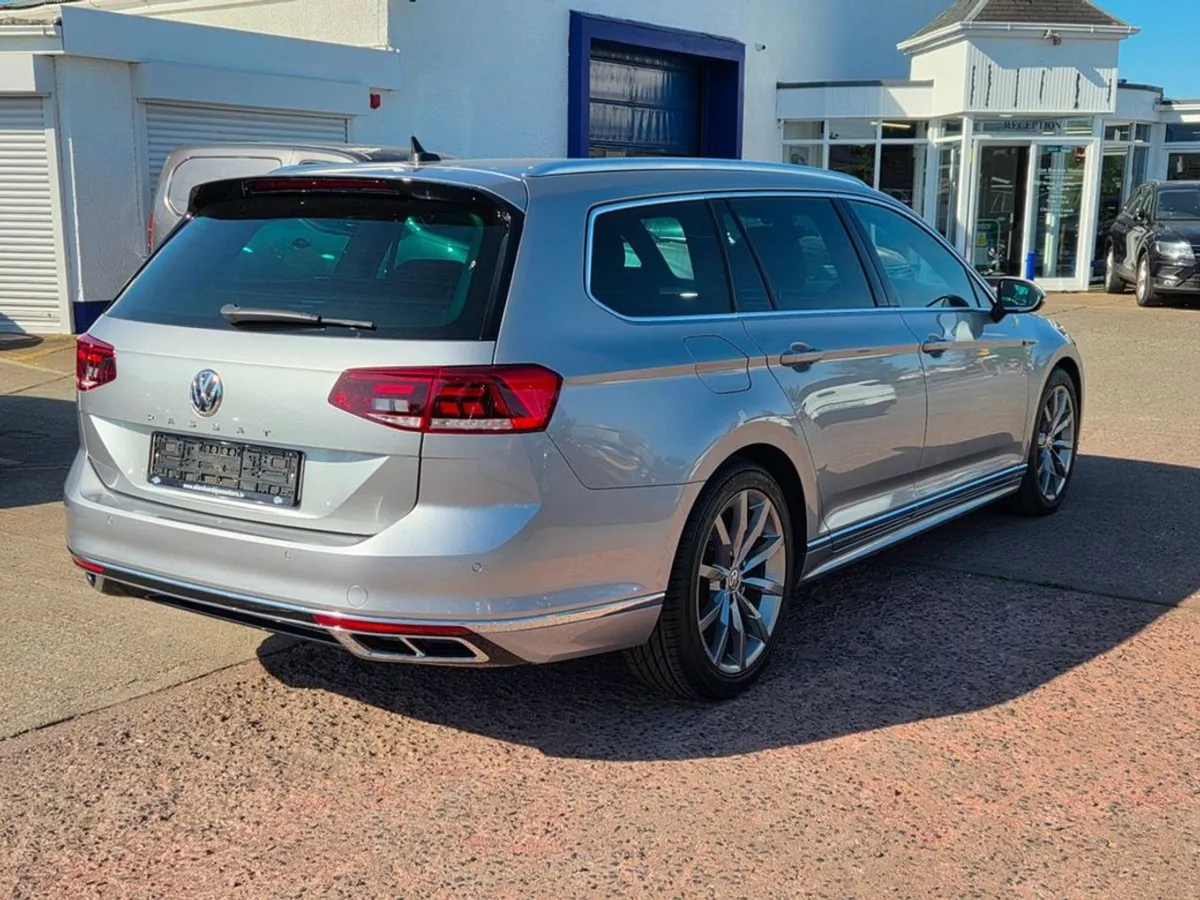 Volkswagen Passat R-line TDI DSG - Image 4