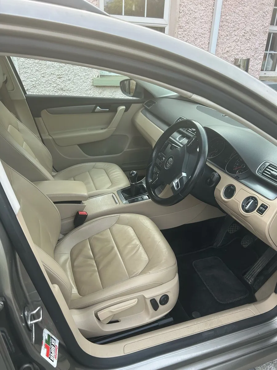 VW Passat Estate - Image 1