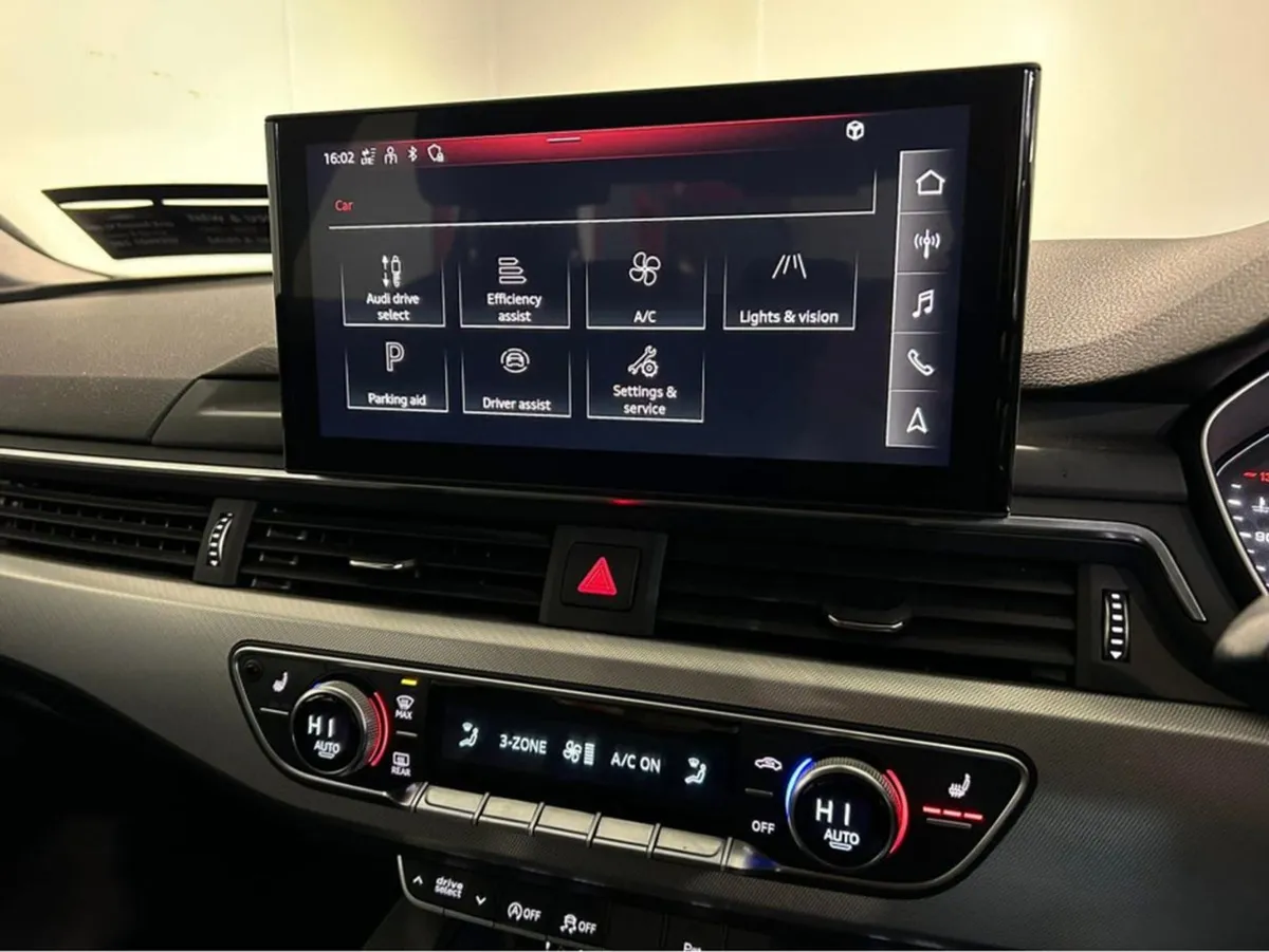 Audi A4 Limousine 35 TDI 163BHP S-tronic SE 4DR A - Image 3