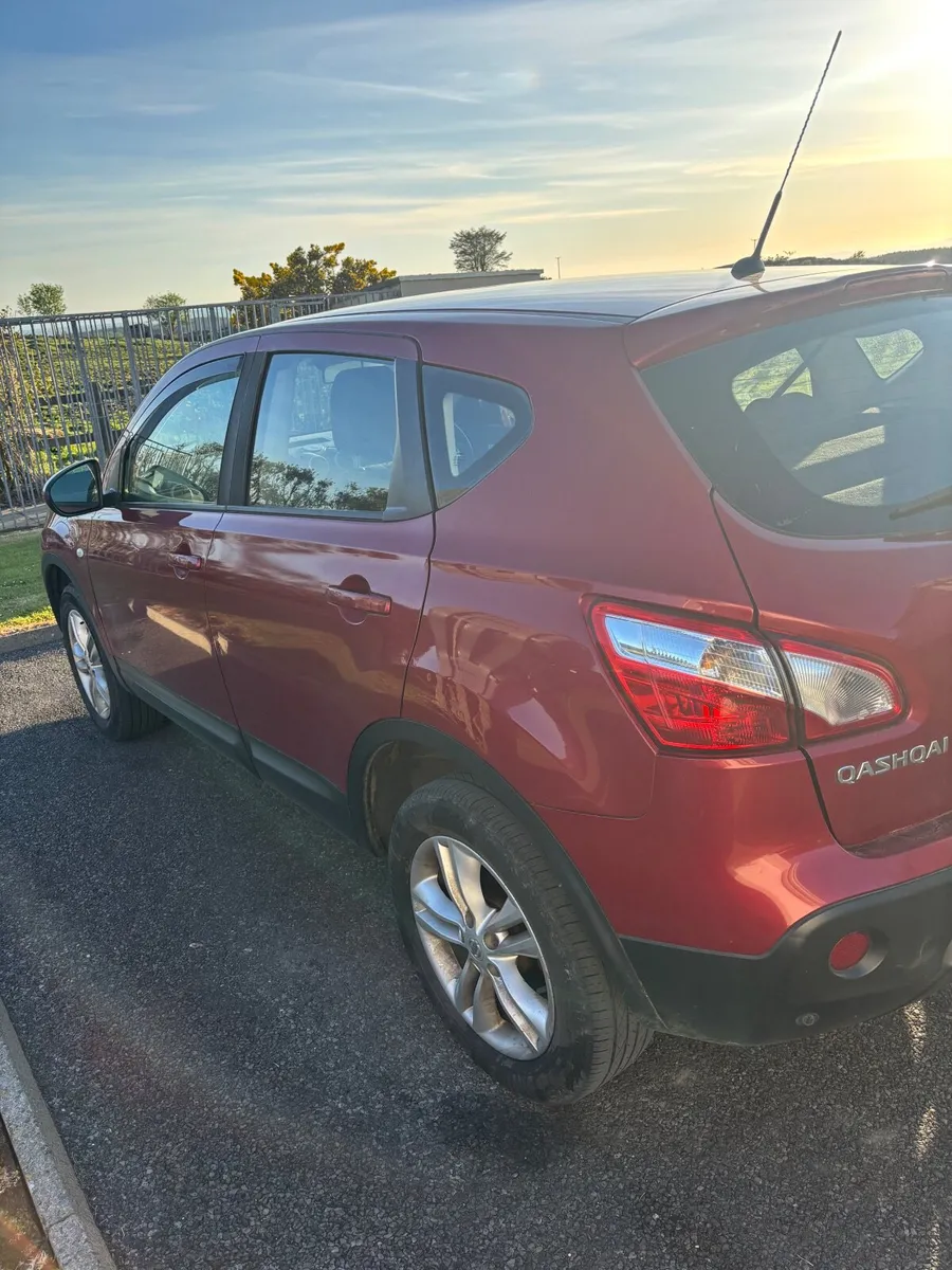 Nissan Qashqai 2012 - Image 2