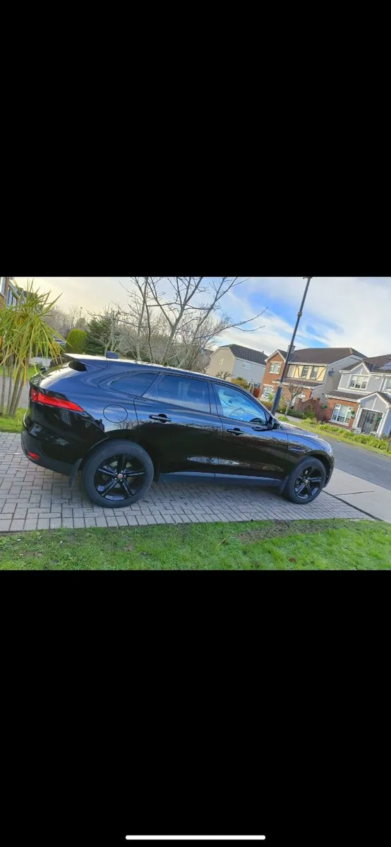 Jaguar F-Pace 2018 - Image 3