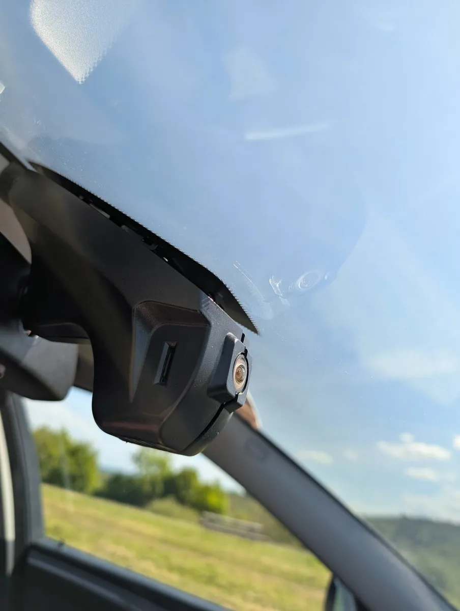 BMW 520d E60 SE 2008 - Image 2
