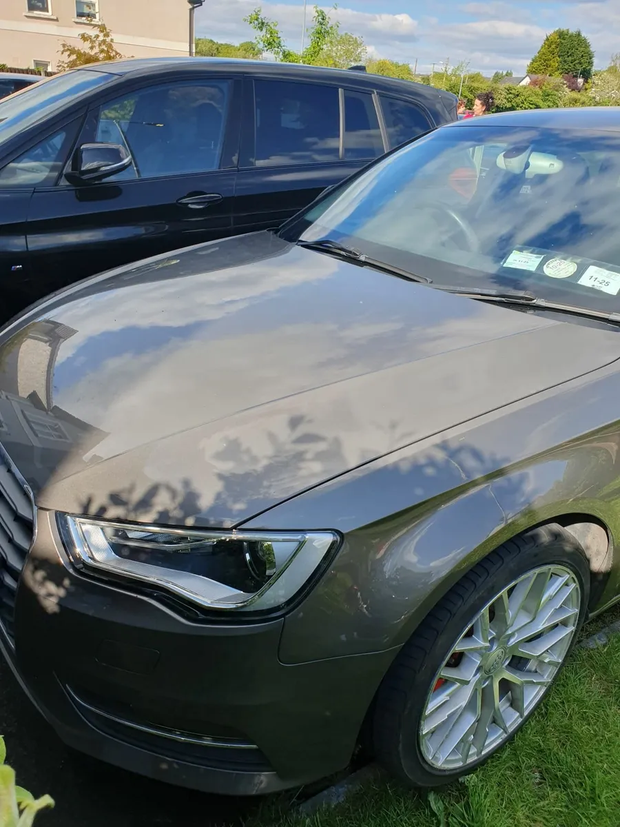 Audi A3 2015 - Image 2