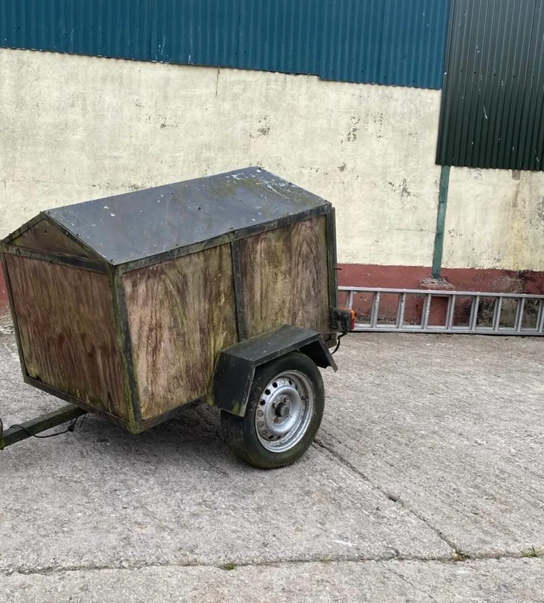 Dog trailer - Image 1