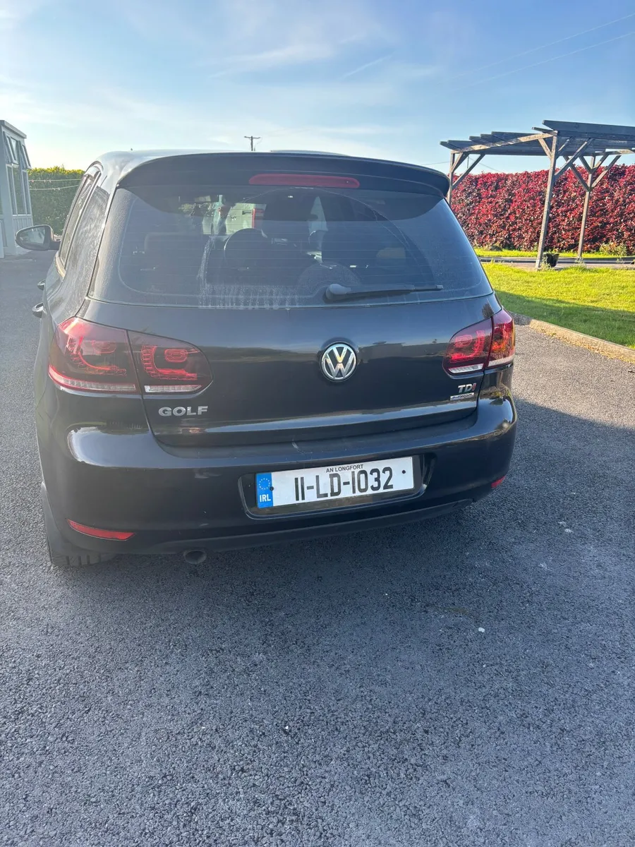 Volkswagen Golf 2011 - Image 3