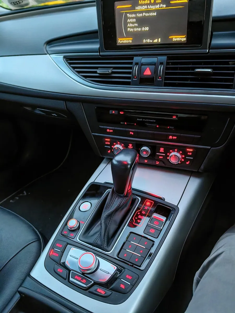 162 AUDI A6 2.0TDI 190 SE BUSINESS ULTRA AUTO - Image 3