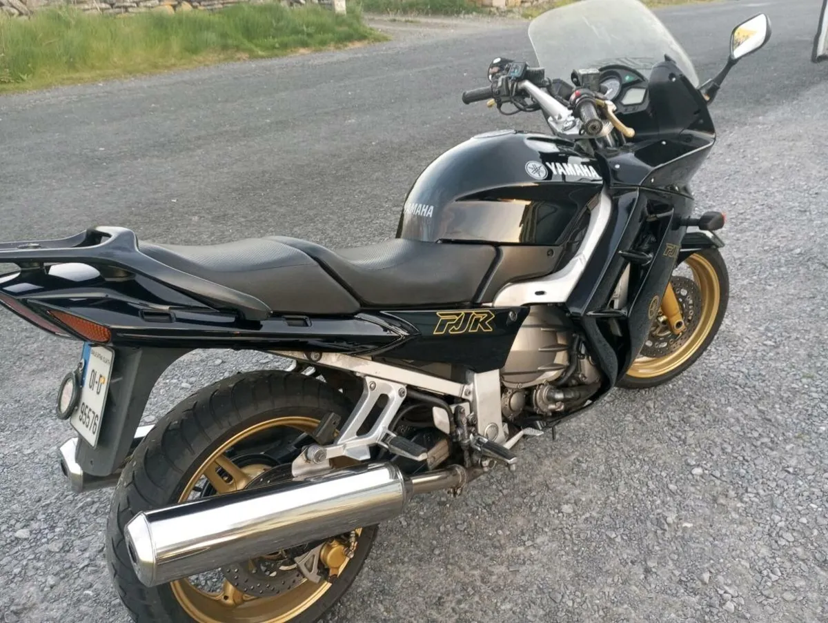 Motorcycle - Image 4