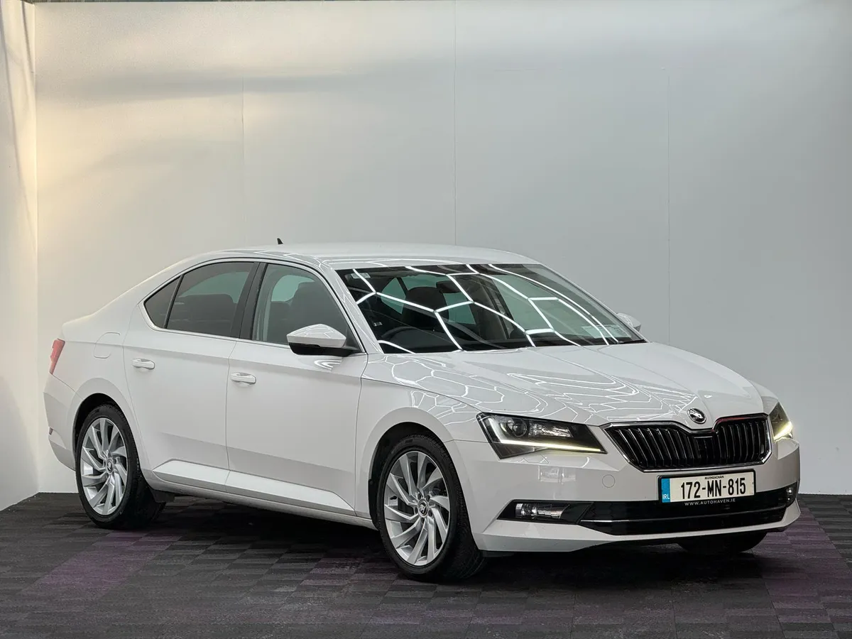 2017 Skoda Superb 2.0TDI Style, Automatic - Image 1