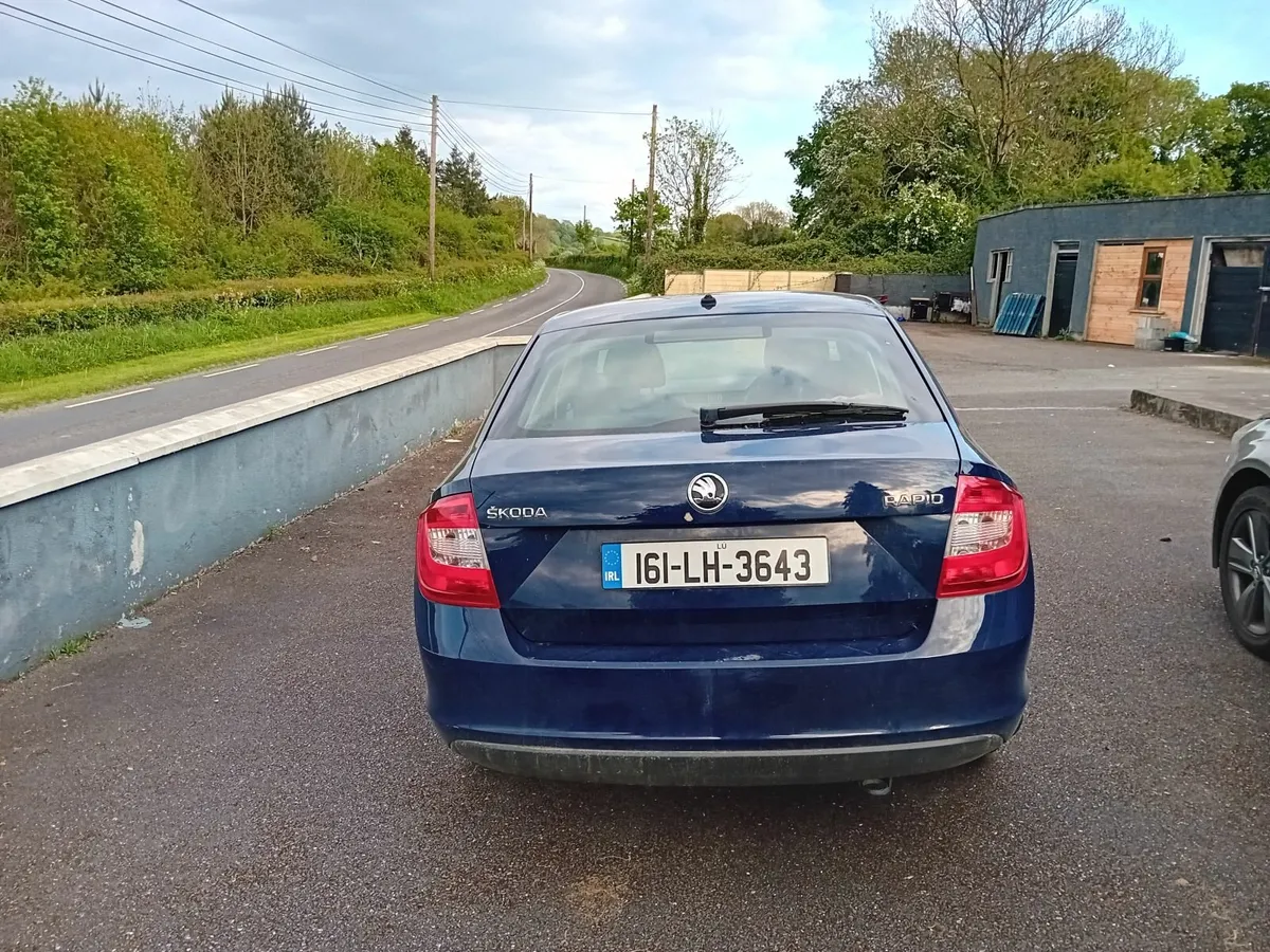 Skoda Rapid 2016 - Image 4