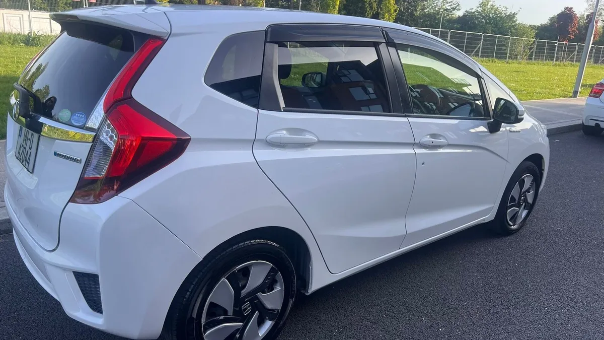 Honda fit 2014 - Image 4