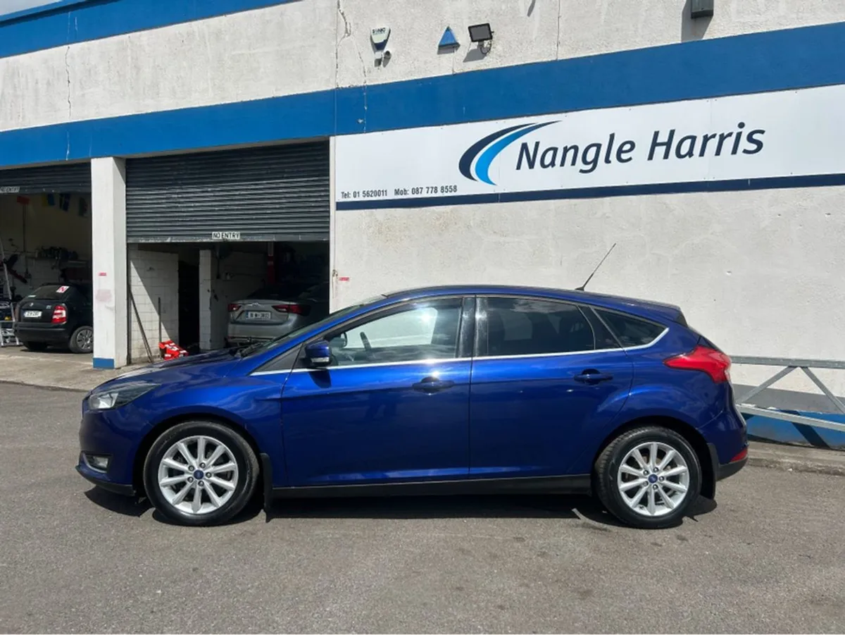 Ford Focus Titanium. Finance Available. Trade IN - Image 2