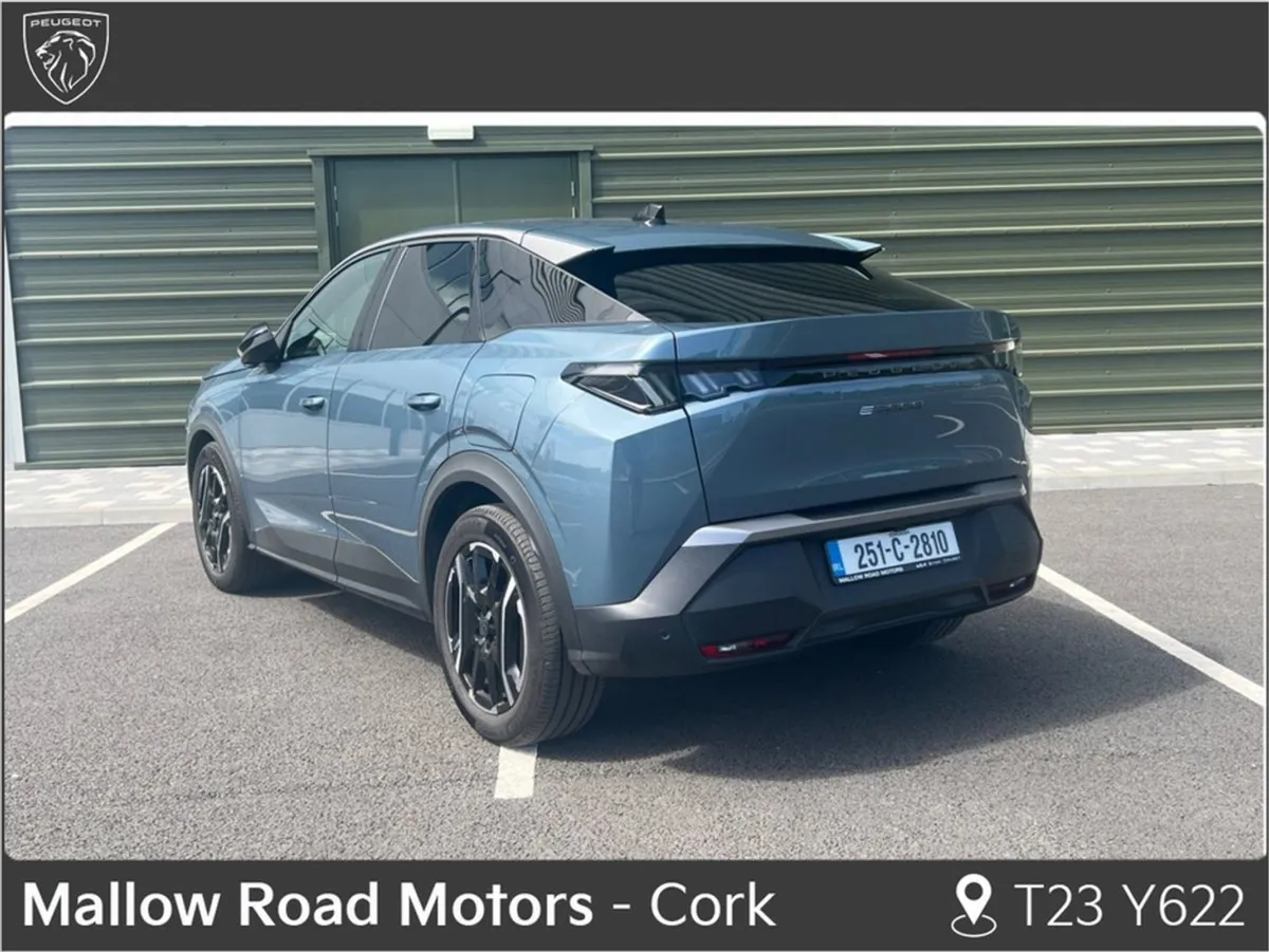 Peugeot 3008 Allure 73kwh 210BHP 4DR - Image 3