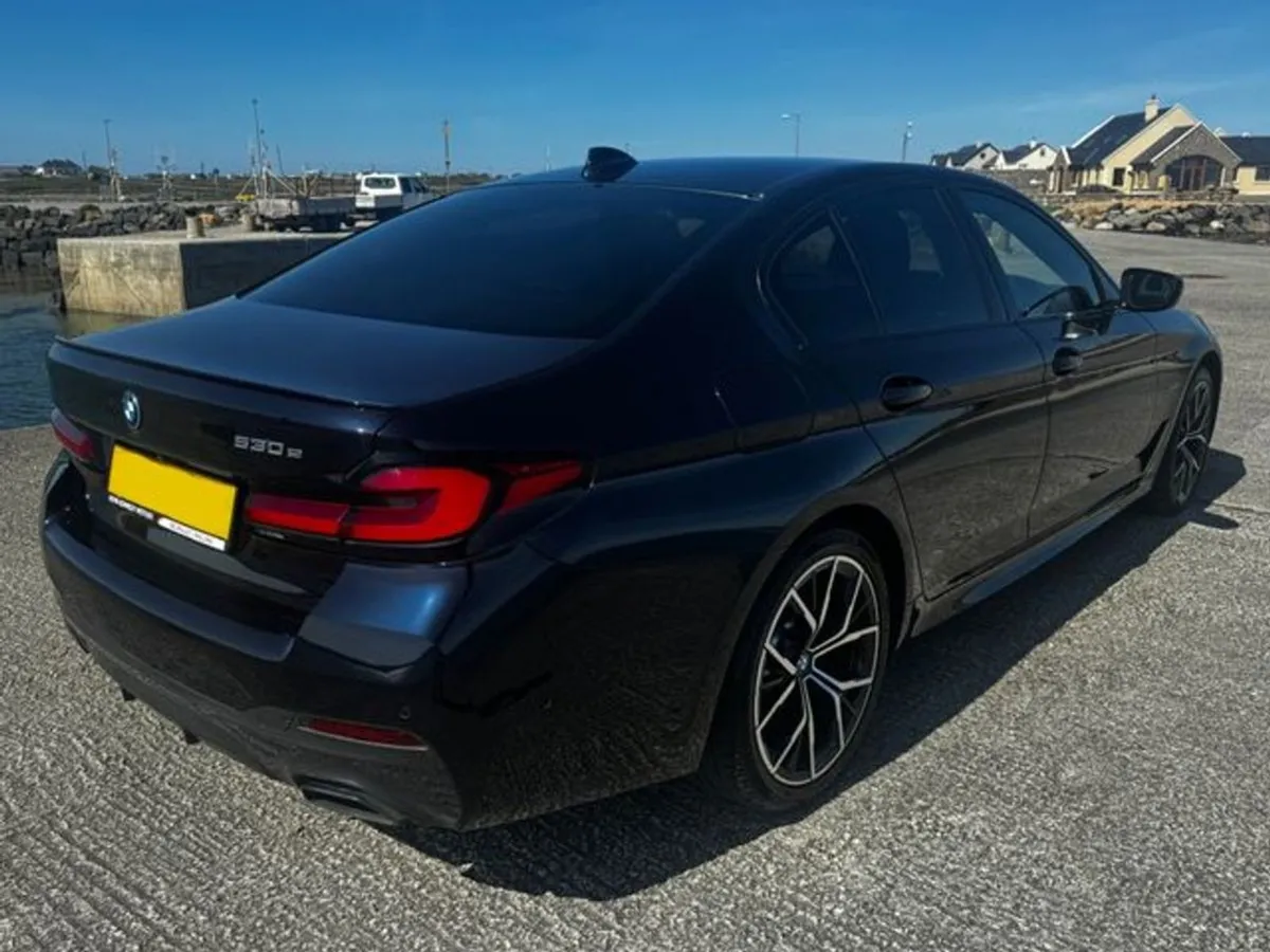 BMW 5 Series 530E M Sport - Image 3
