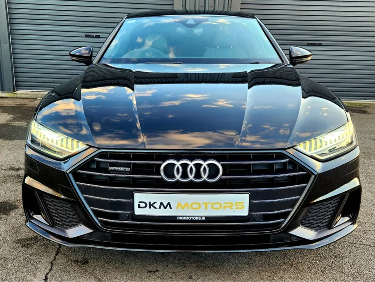 Audi A7 50 TDI S Line 286PS Black Edition Quattro - Image 2