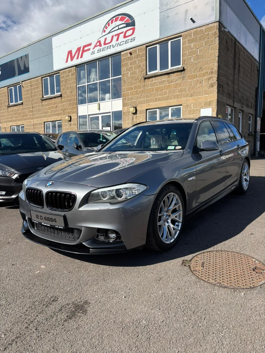 BMW 5 SERIES TOURING M-SPORT - Image 1
